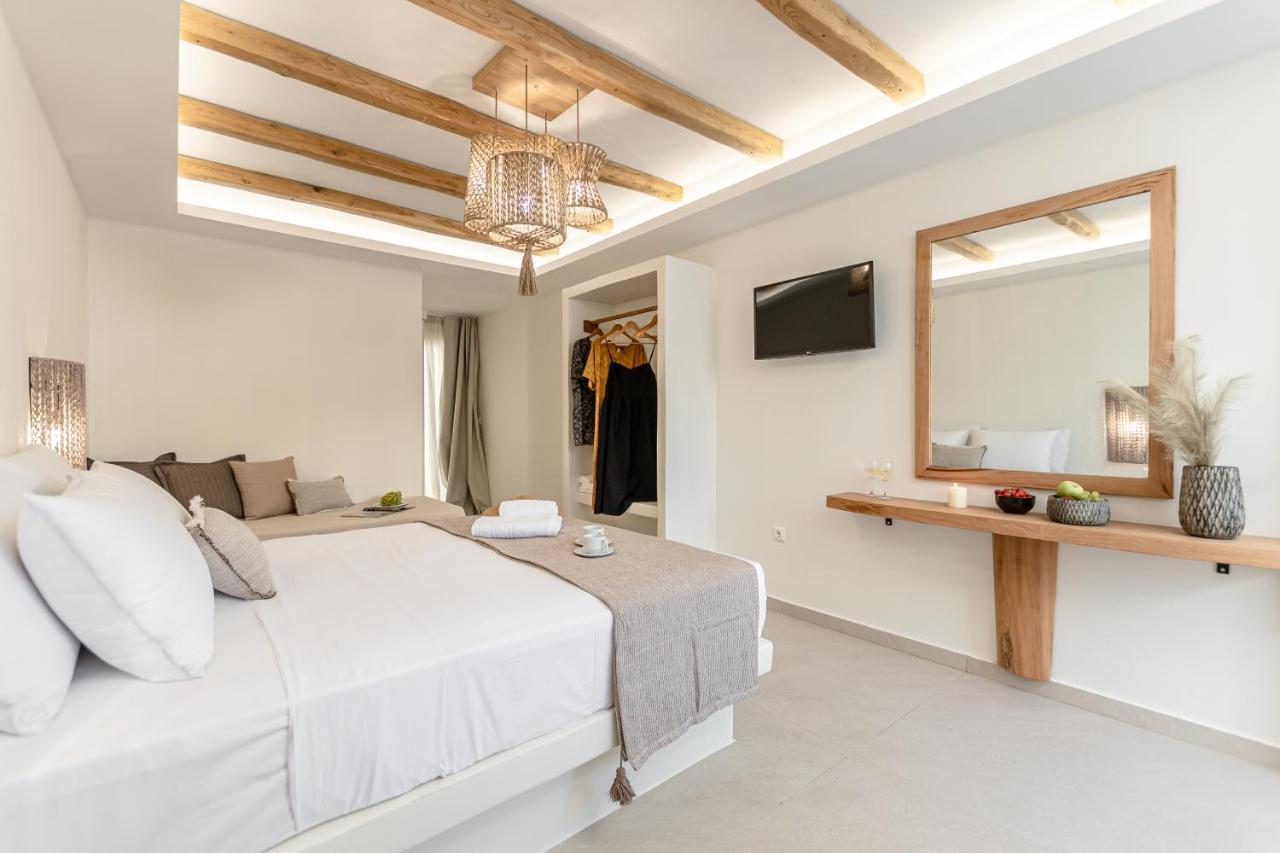 Heavenly Suites & Studios Naxos City ภายนอก รูปภาพ