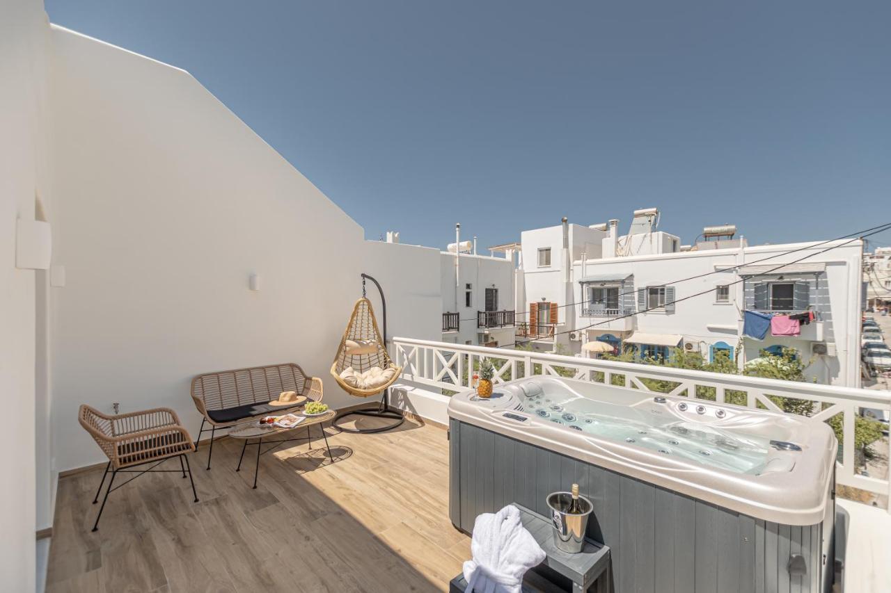 Heavenly Suites & Studios Naxos City ภายนอก รูปภาพ