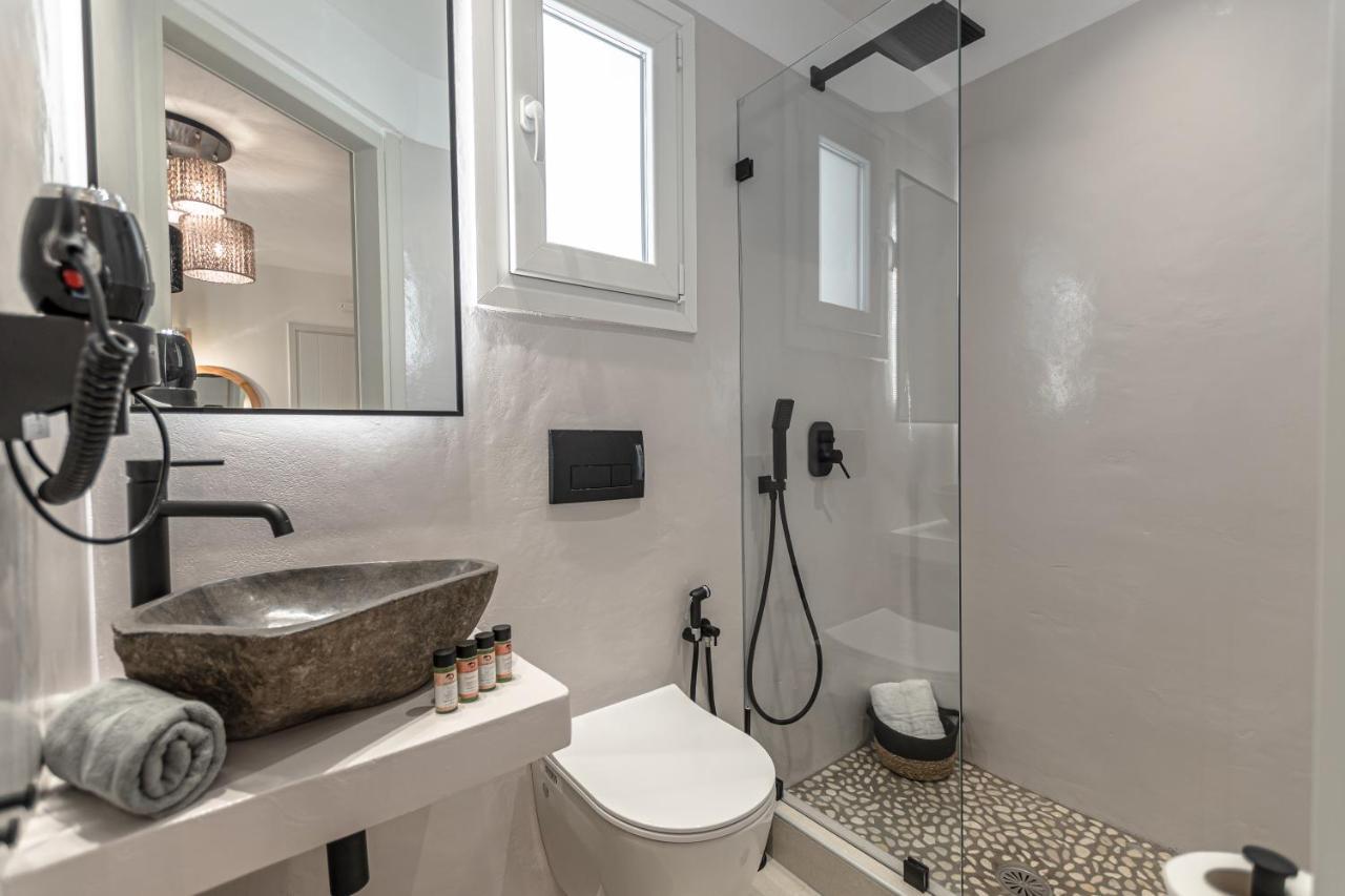 Heavenly Suites & Studios Naxos City ภายนอก รูปภาพ