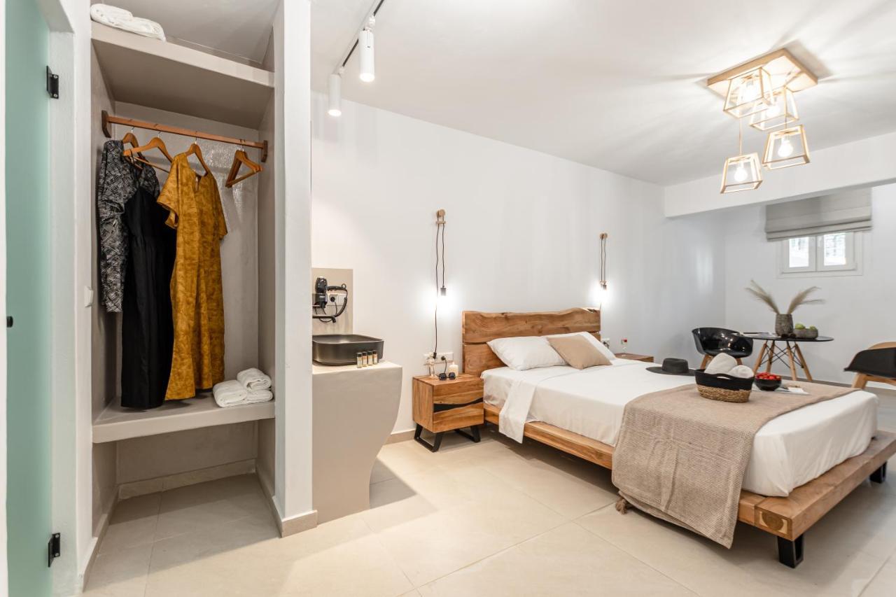 Heavenly Suites & Studios Naxos City ภายนอก รูปภาพ