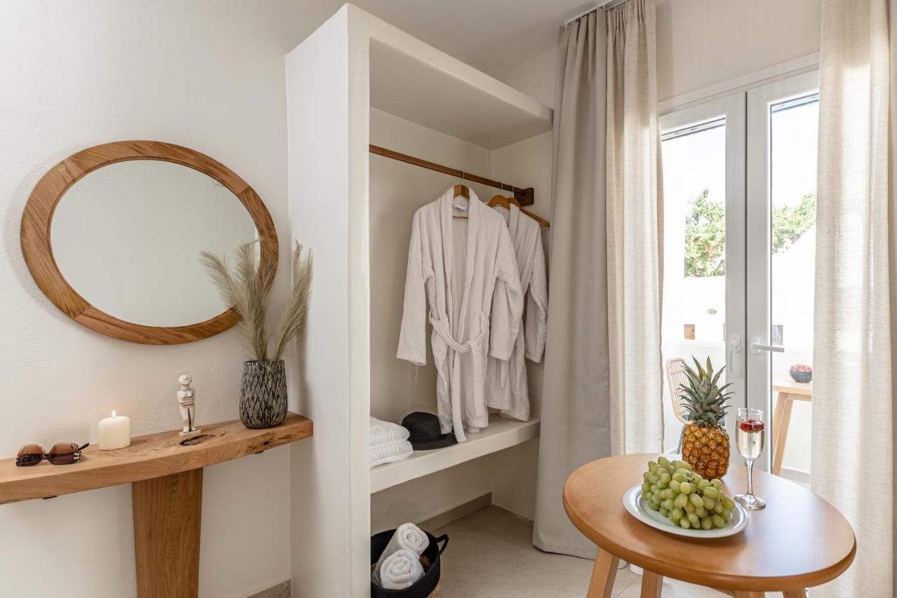 Heavenly Suites & Studios Naxos City ภายนอก รูปภาพ