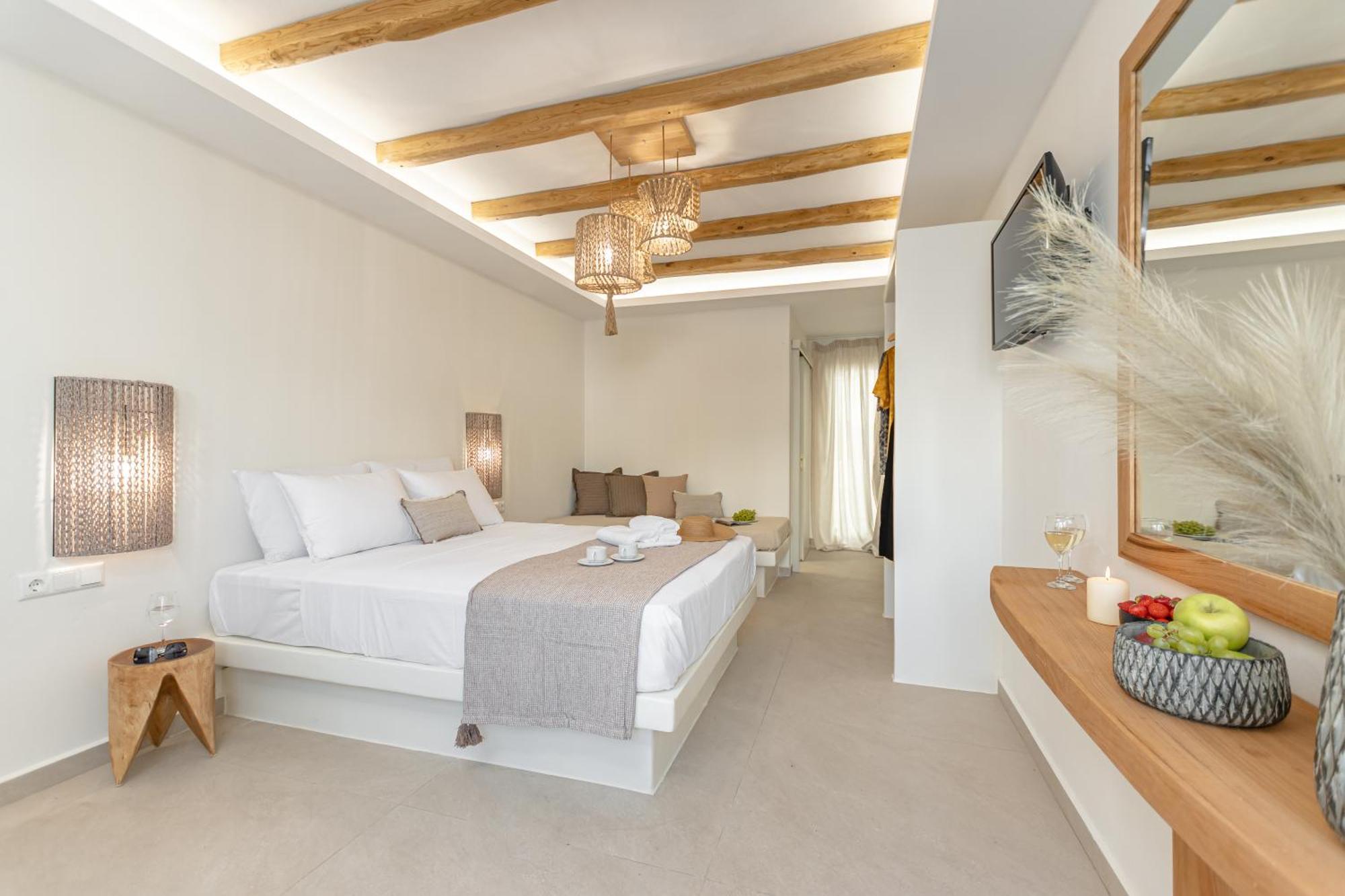 Heavenly Suites & Studios Naxos City ภายนอก รูปภาพ
