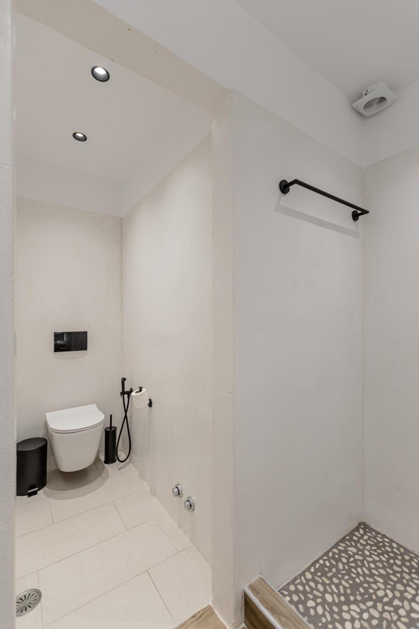 Heavenly Suites & Studios Naxos City ภายนอก รูปภาพ